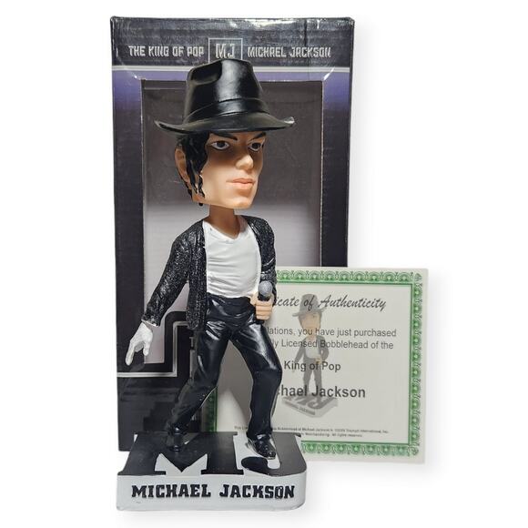 Bravado Michael Jackson The King Of Pop Bobblehead W/ COA 2009 In Box Pre-owned - Picture 1 of 11